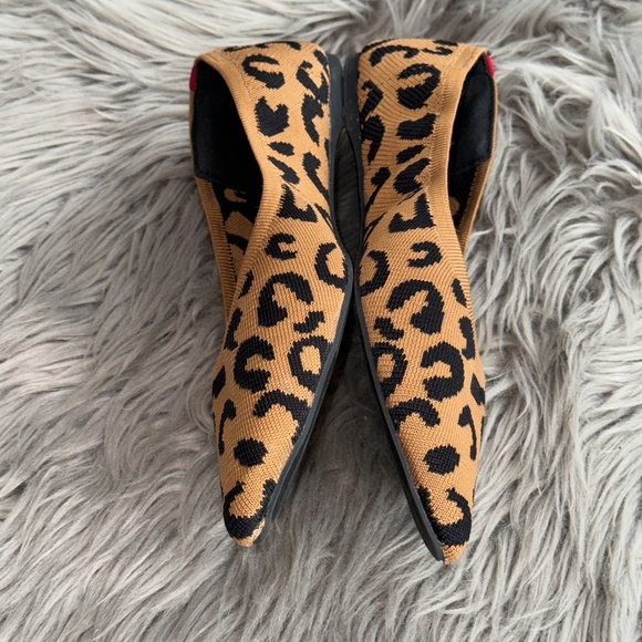 EUC Serra Leopard Print Recycled Textile Flexible Flats Size 9 - Picture 4 of 9